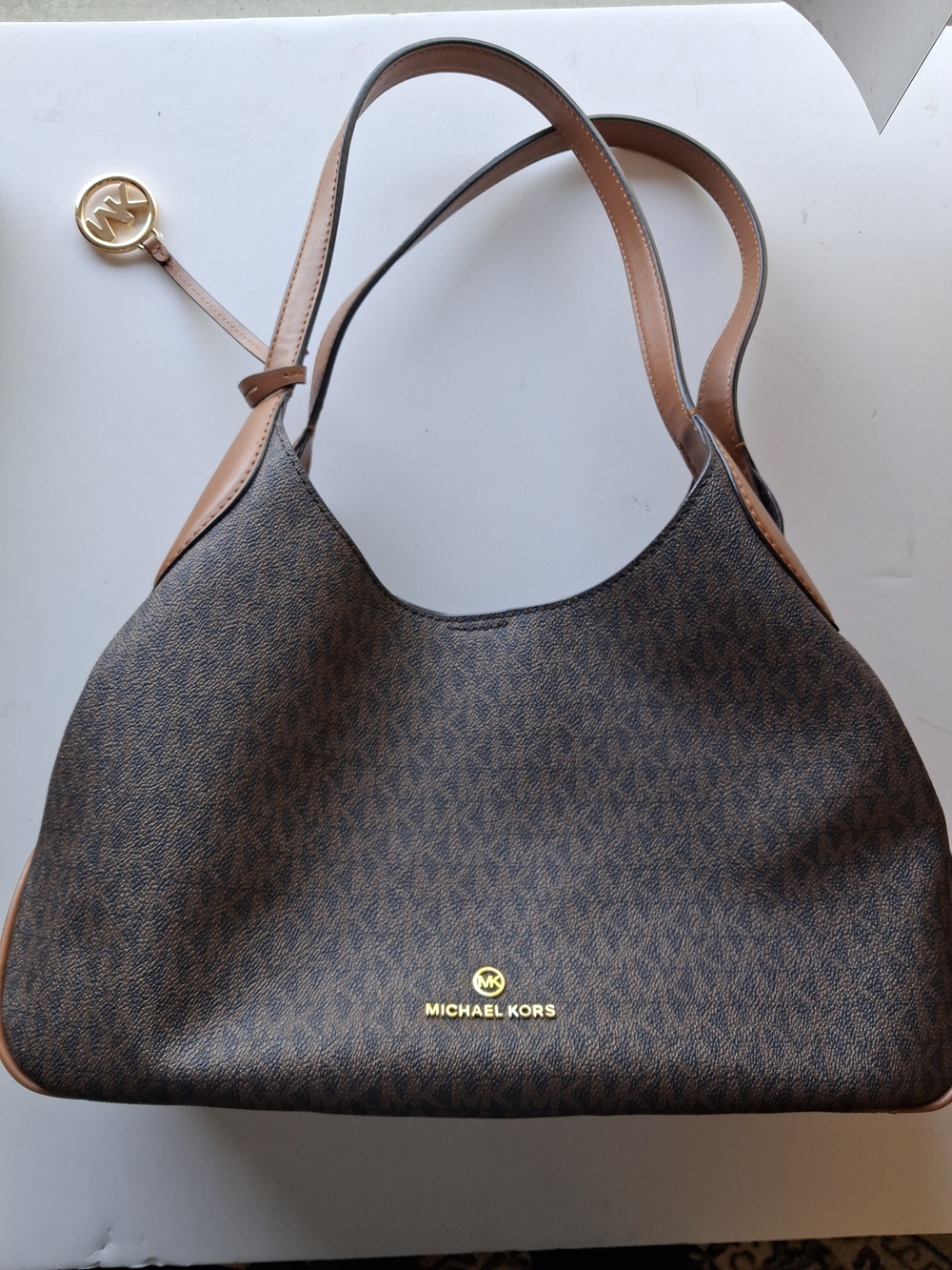Michael Kors Brown Signature  Kelsey Tote Bag Nwot